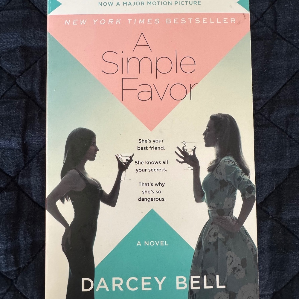 A Simple Favor by Darcey Bell